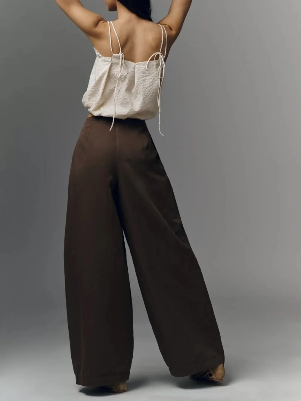 Anthropologie Maeve Pleated Trousers Wide Barrel Leg Cotton Linen Blend BROWN - Picture 4 of 8